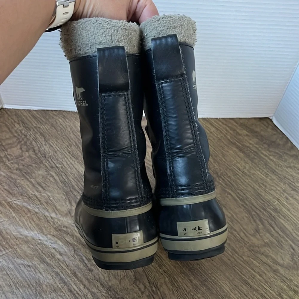Sorel kids waterproof
